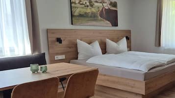 Superior Studio | Soundproofing, iron/ironing board, free WiFi, bed sheets