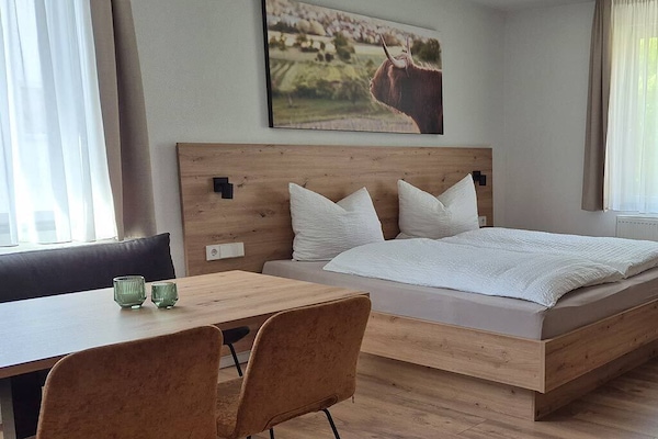 Superior Studio | Soundproofing, iron/ironing board, free WiFi, bed sheets