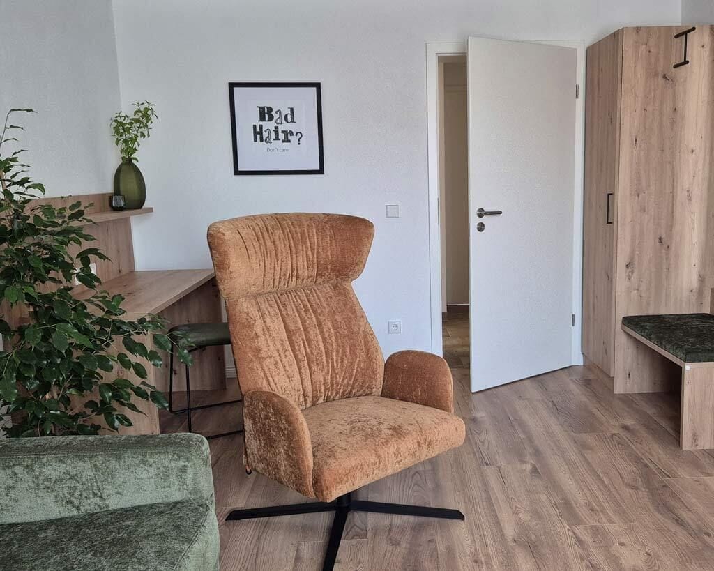 Superior-Studio | Schallisolierte Zimmer, Bügeleisen/Bügelbrett, kostenloses WLAN