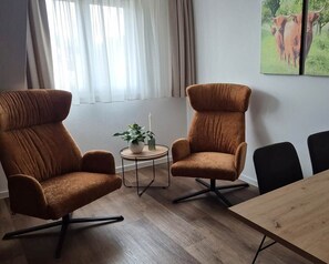 Superior Studio | Soundproofing, iron/ironing board, free WiFi, bed sheets - Kachelofa (Vaihingen an der Enz)