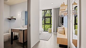 1 bedroom, premium bedding, in-room safe, individually decorated