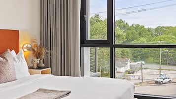 Premium Suite, 2 Bedrooms (2 Queen Beds), 2 bedrooms | Premium bedding, in-room safe, individually decorated