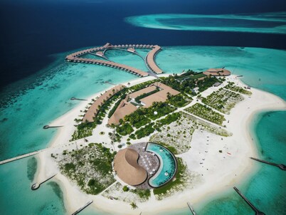 Cinnamon Velifushi Maldives