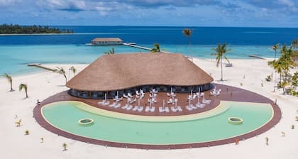 Cinnamon Velifushi Maldives