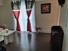 Comfort Apartment | Living room