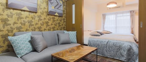 Apartment | Living area | TV