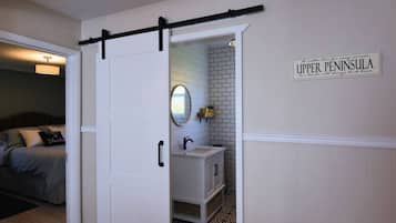 2 camere, ferro/asse da stiro, Wi-Fi gratuito, lenzuola