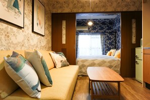 Apartment | Living room | TV