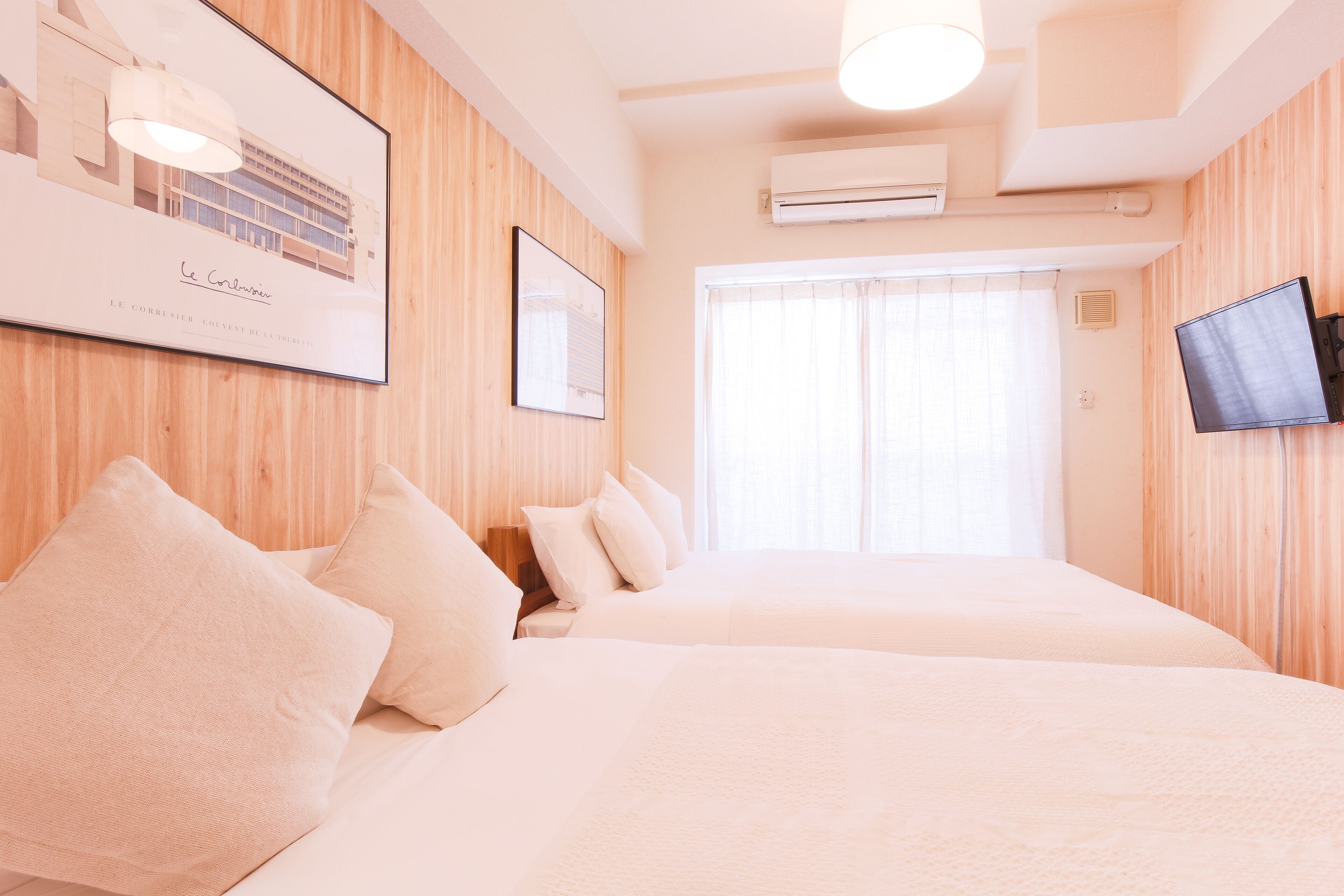 1 bedroom, desk, free WiFi, bed sheets