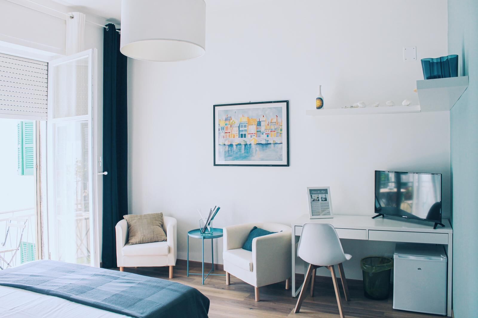 Camera 2 | Wohnbereich | Flachbildfernseher