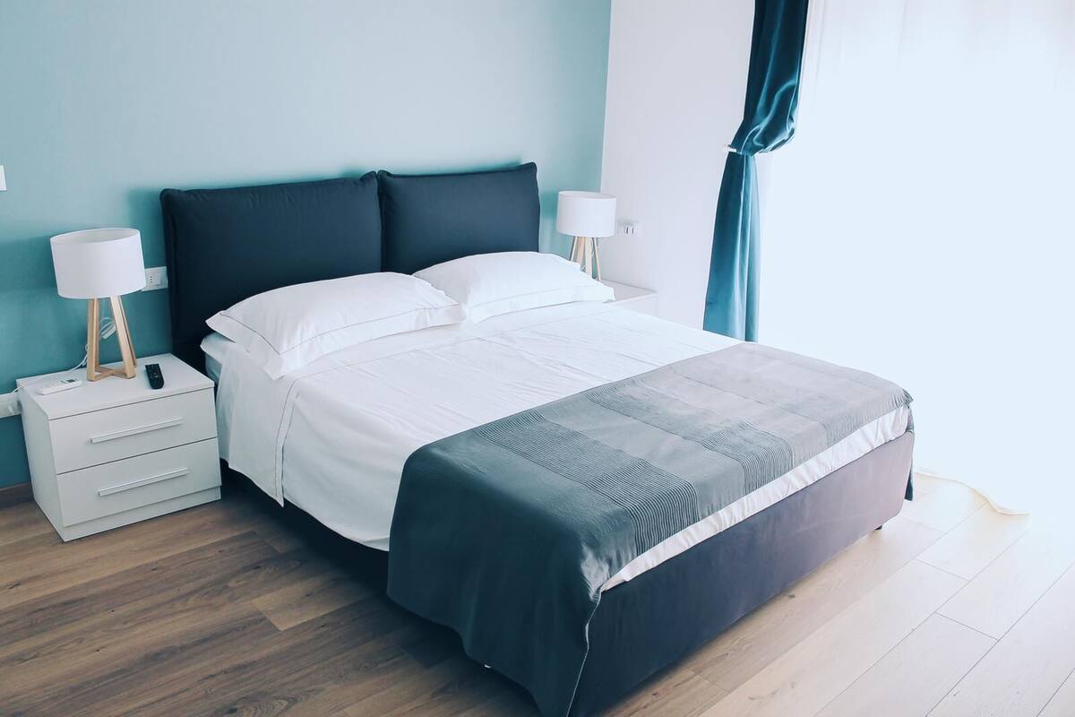 Premium bedding, down comforters, desk, soundproofing