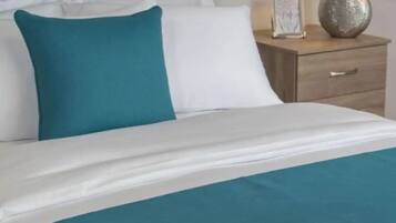 Iron/ironing board, WiFi, bed sheets