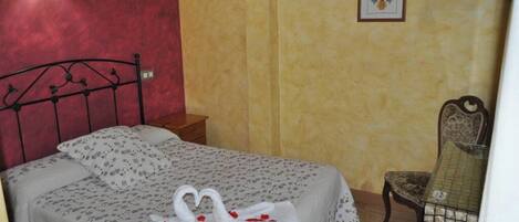 5 chambres, Wi-Fi gratuit, draps fournis