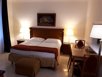 Elizabeth bath bohemian apartment