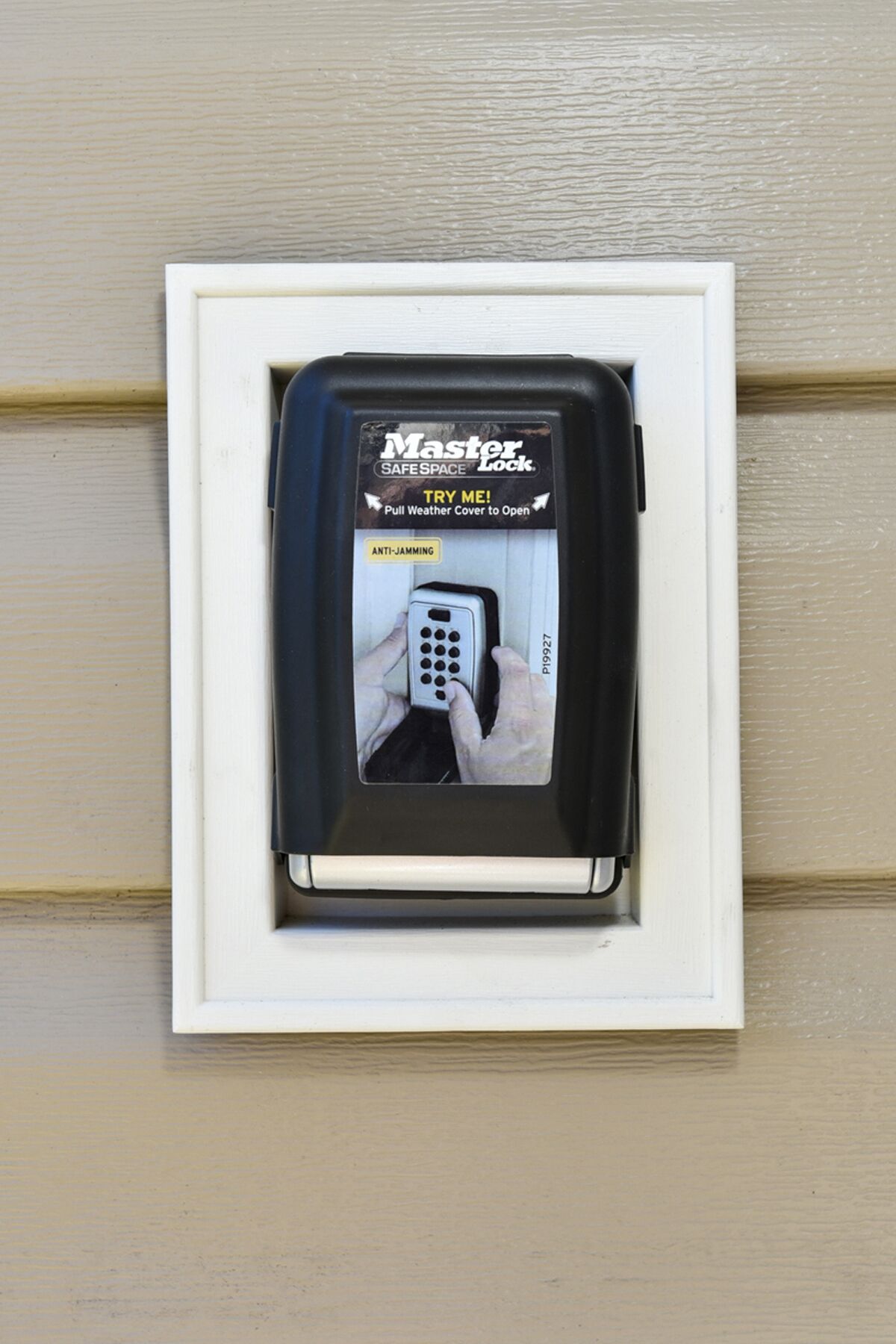 Near Camp LeJeune main gate,  Sleeps 6-7