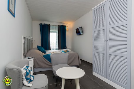 Double or Twin Room, Ensuite (La rigole)