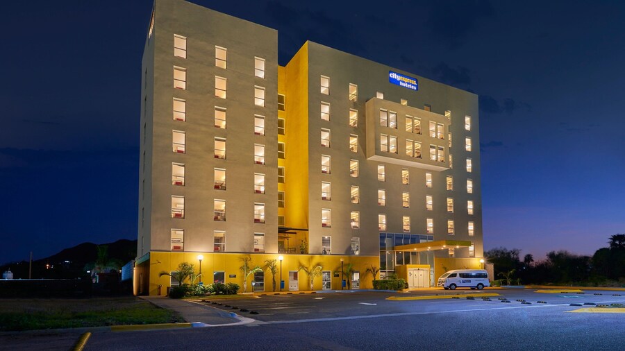 City Express by Marriott Guaymas
