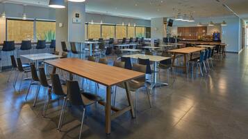 Petit déjeuner continental compris tous les jours