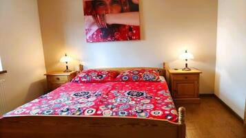 1 slaapkamer, reisbedje, gratis wifi, beddengoed