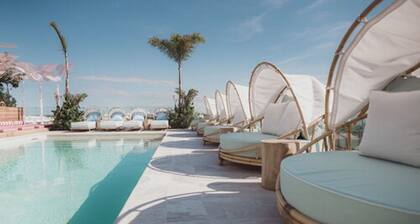 CALIXTA Hotel