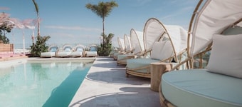 CALIXTA Hotel