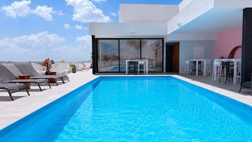 Piscina externa