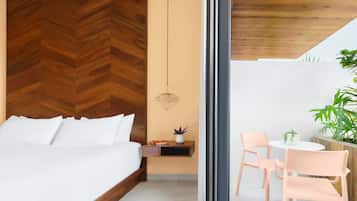1 dormitorio, caja fuerte, cortinas opacas y sistema de insonorización