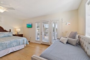 8 bedrooms, iron/ironing board, free WiFi, bed sheets