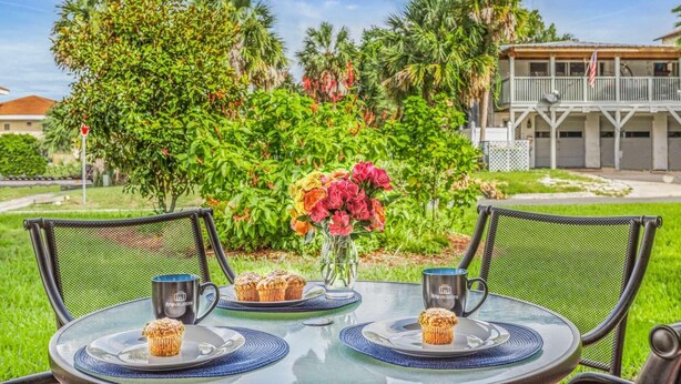 Condo, 1 Queen Bed (Stewart Apts 4) | Balcony - Stewart Apts 4 (Jacksonville Beach)