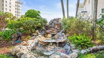 Condo, 1 Queen Bed (Stewart Apts 4) | Property grounds