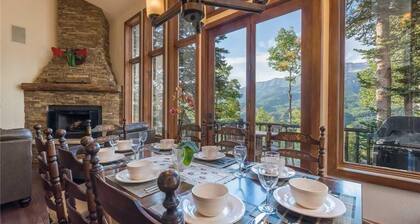 Crystal Chalet #12