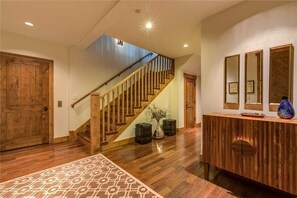 House, Multiple Beds (Belvedere Park 4 (Town Home)) | Interior