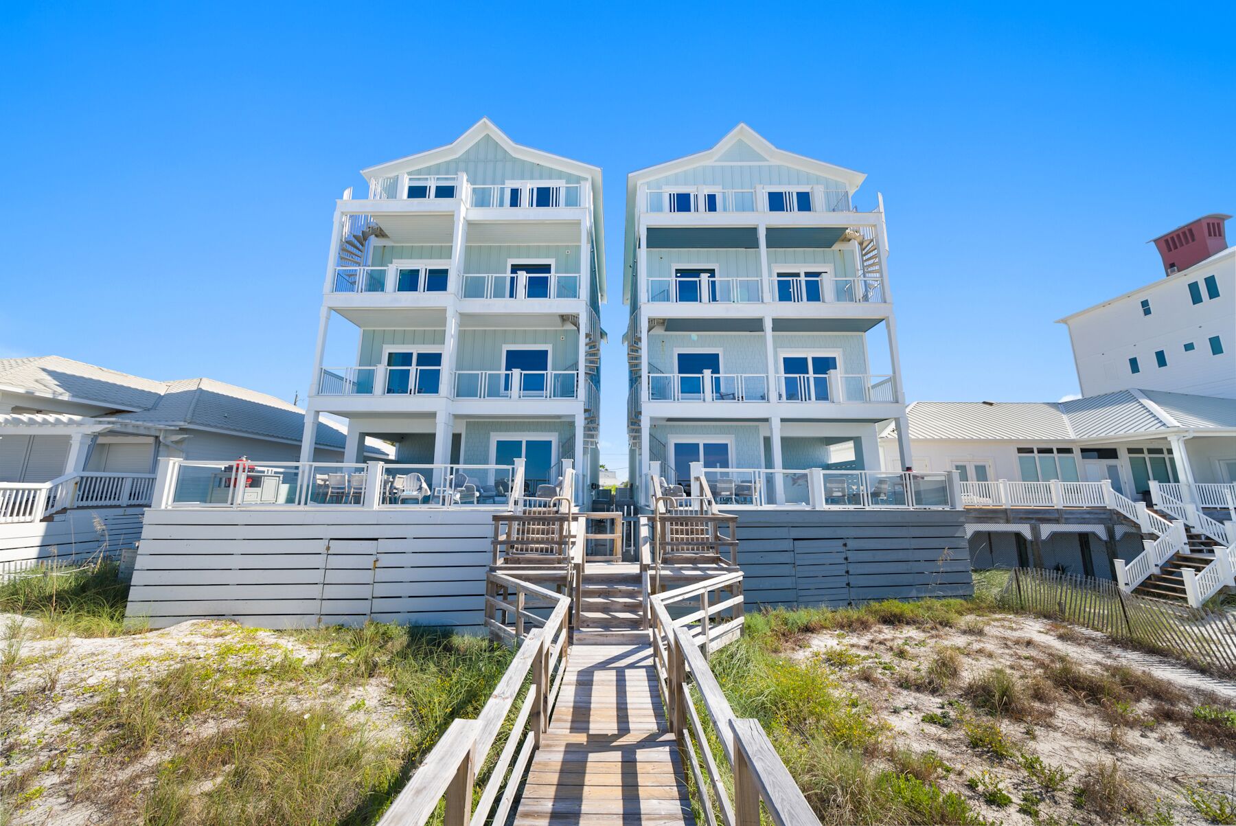 "Awave From It All" Beachfront + Private Pool w/ Beach Chairs & Umbrellas Included!