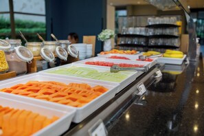 Café da manhã continental todos os dias (BRL 40 por pessoa)