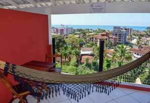 Estudio Deluxe | Minibar, cortinas opacas, wifi gratis y ropa de cama