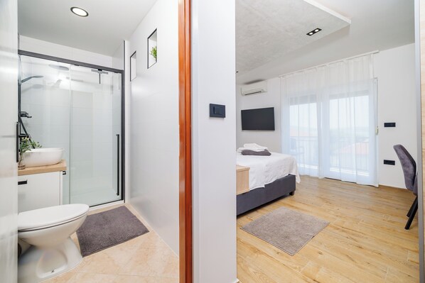 Appartement (A1) | Salle de bain | Séchoir à cheveux