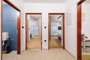 Apartment (A1) | Hallway - Apartment Mladen (Crikvenica)