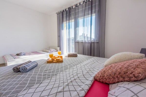 1 bedroom, free WiFi - Apartment Paula (Crikvenica)