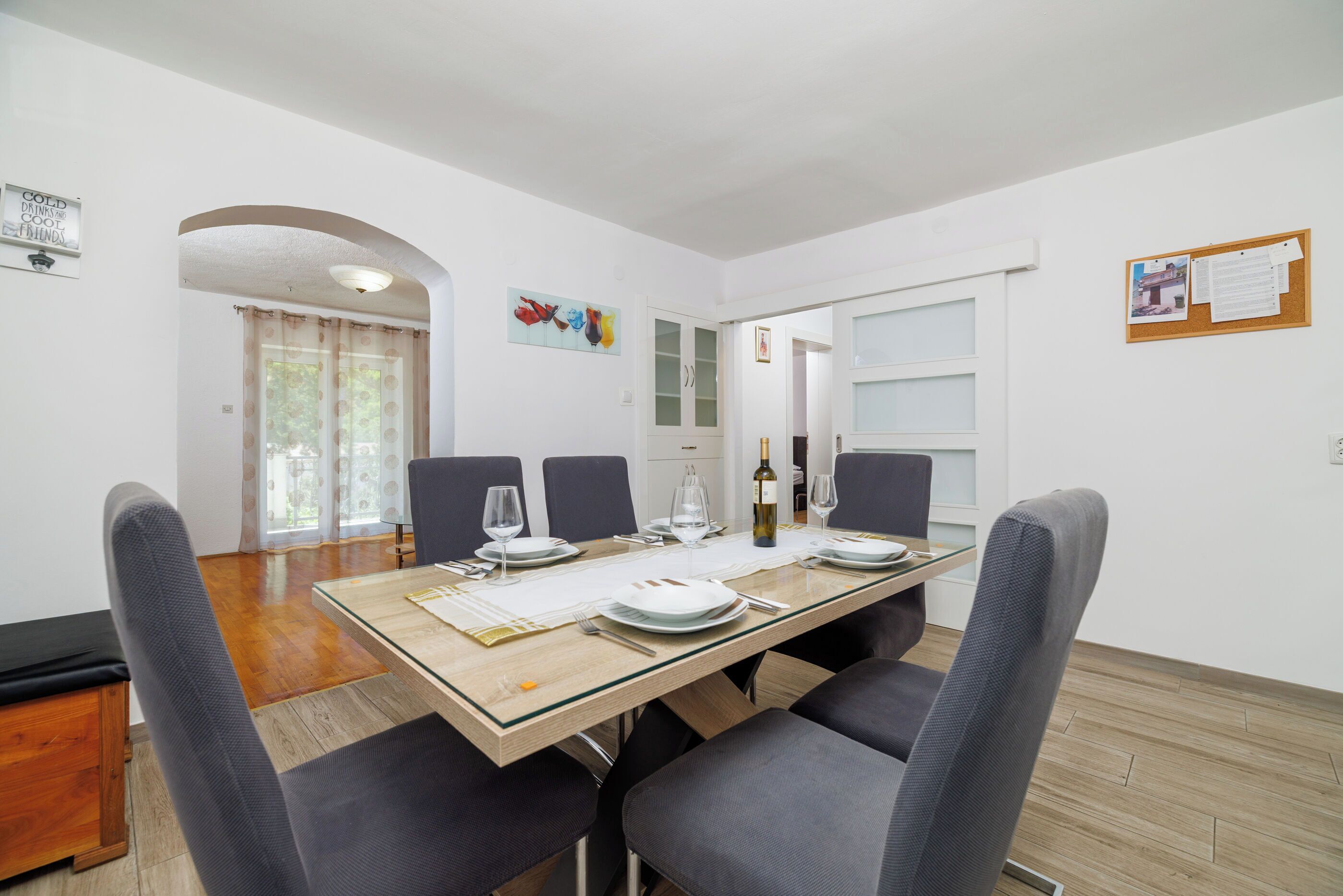 Apartment (A1) | Dining