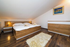 Departamento (A1) | 1 habitación, tabla de planchar con plancha y ropa de cama 