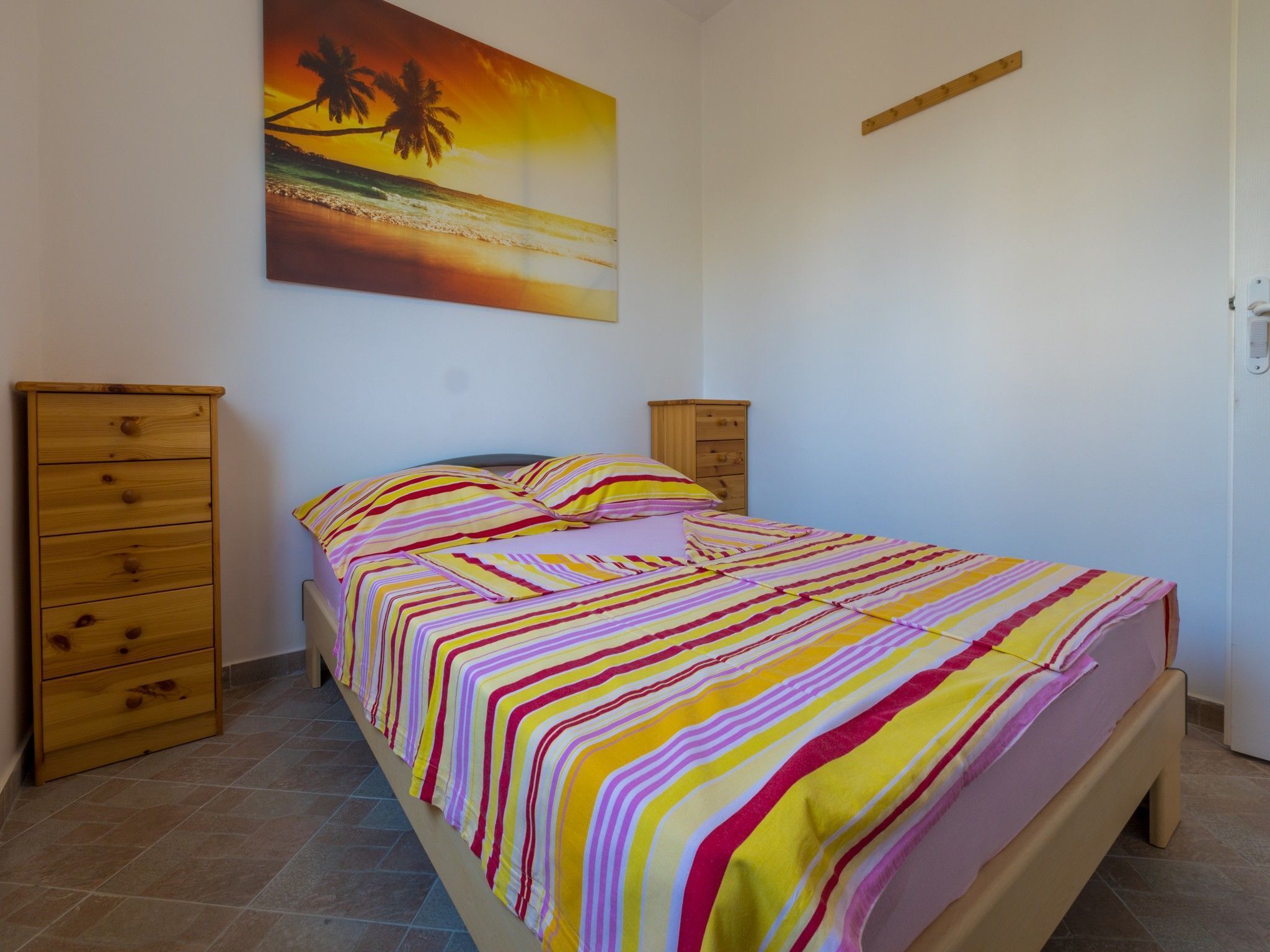 2 Schlafzimmer, Bügeleisen/Bügelbrett