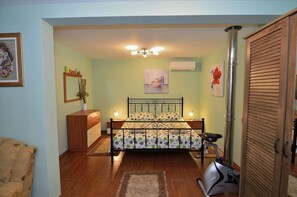 House | 1 bedroom, iron/ironing board, free WiFi - House Tihanka (Solta)