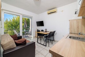 Apartment (A2) | Private kitchen | Fridge, microwave, stovetop, espresso maker