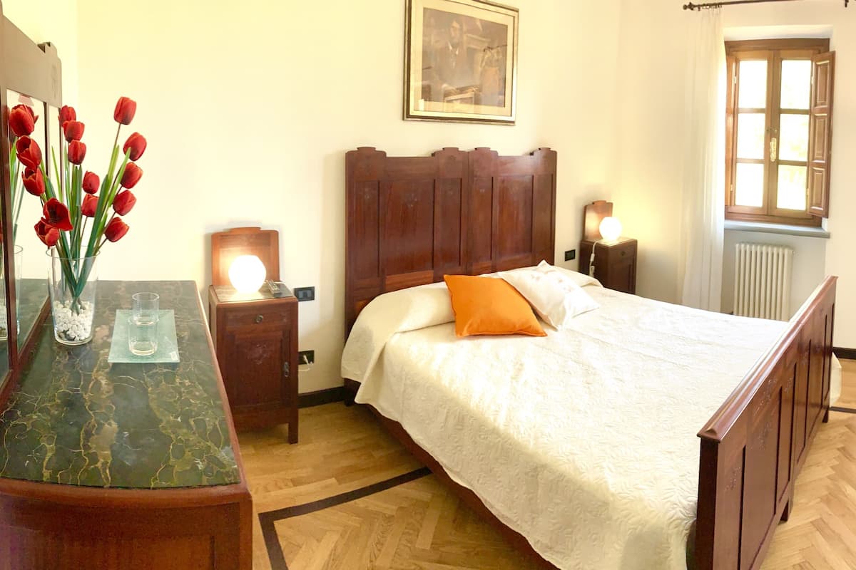Double or Twin Room | Langsir/tirai gelap terus, Wi-fi percuma, cadar katil