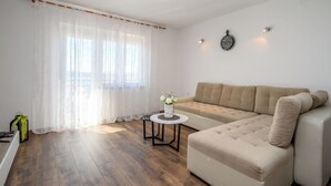 Unclassified image, 4 of 29, button - Apartments Filip (Crikvenica)