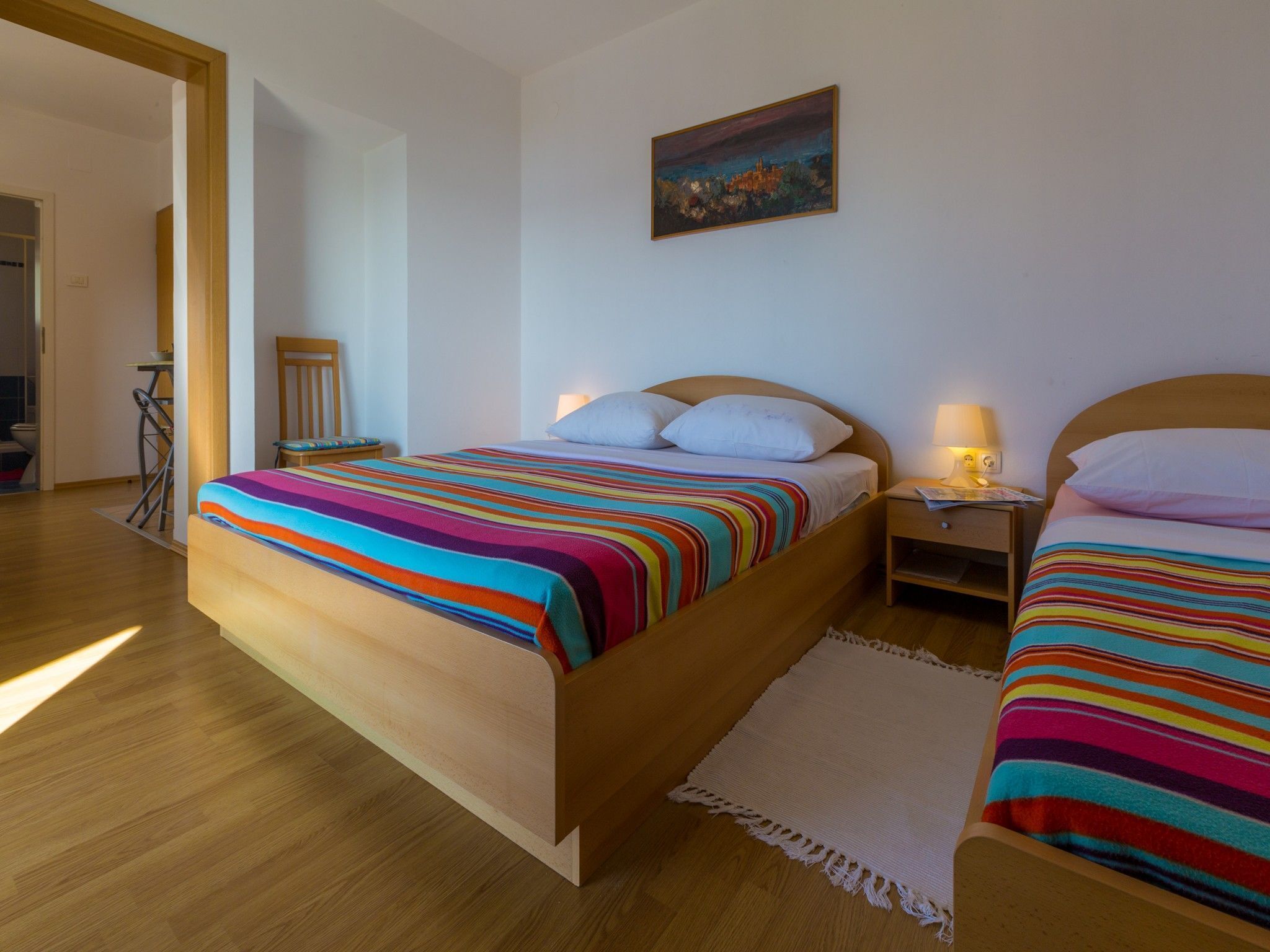 3 habitaciones, wifi gratis y ropa de cama 