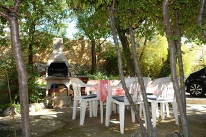 BBQ/picnic area - Apartments Brankica (Crikvenica)
