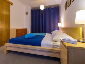 3 bedrooms, free WiFi, bed sheets - Apartments Brankica (Crikvenica)