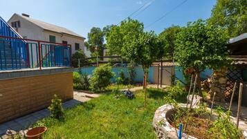 Khuôn viên nơi lưu trú