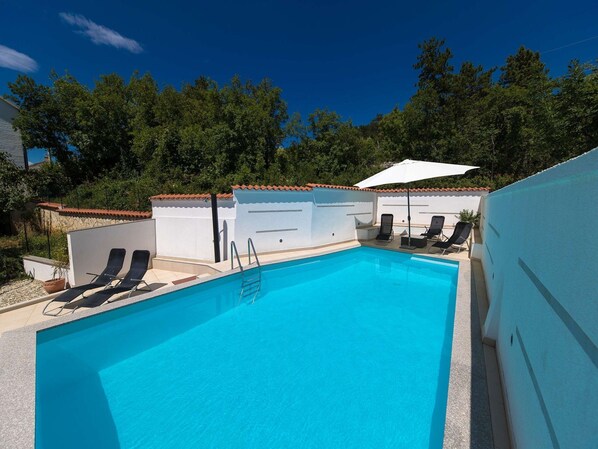 Outdoor pool - Apartment Villa Zdenka (Crikvenica)